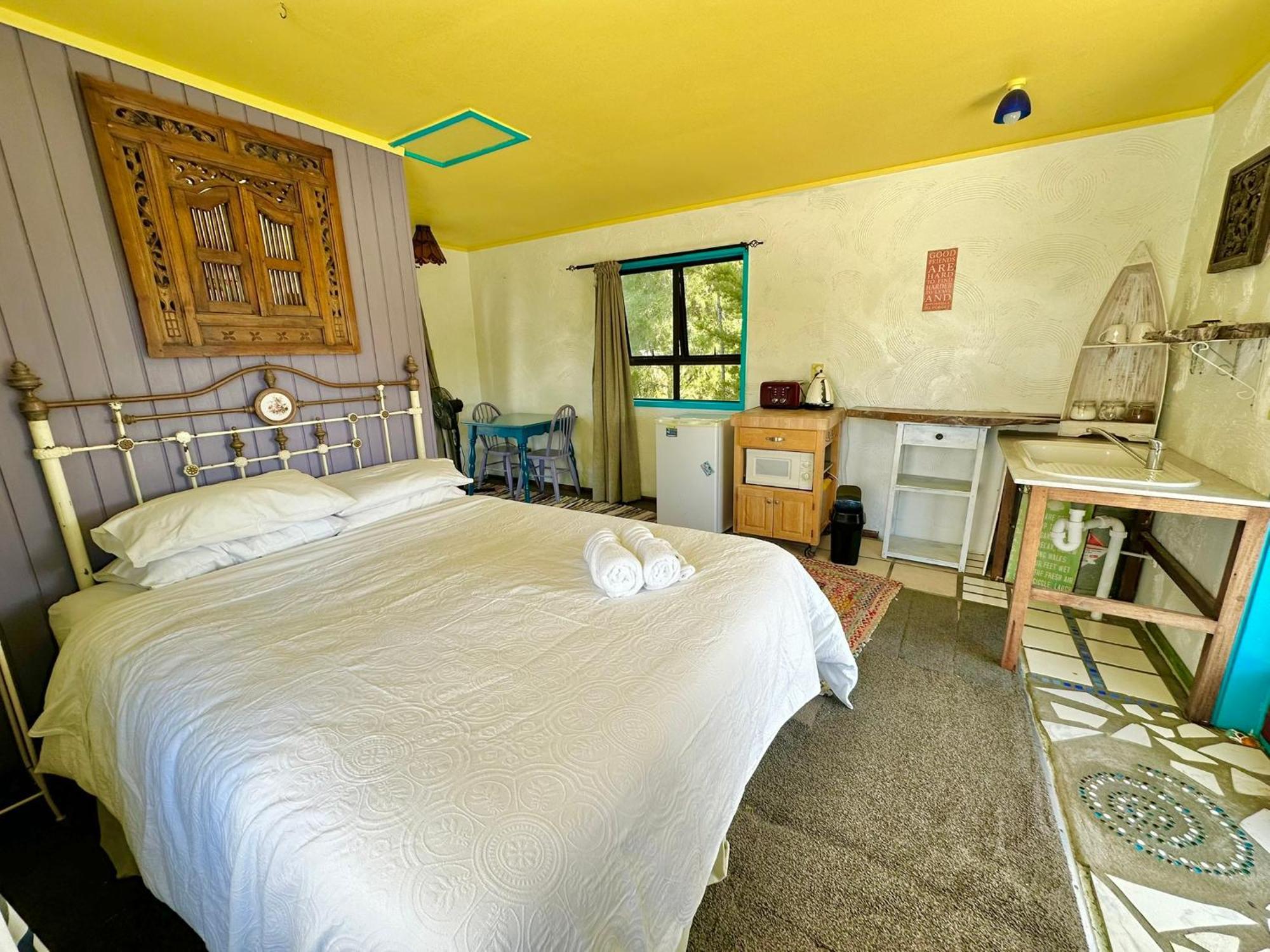 Cooks Beach Holiday Home Buitenkant foto